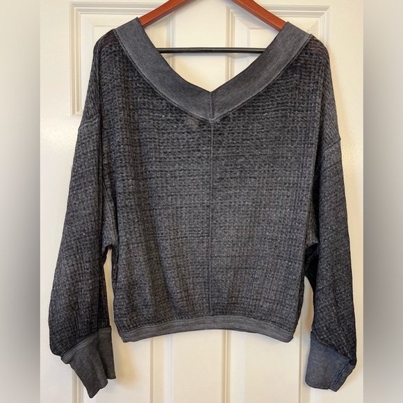 We The Free Charcoal South Side Waffle Knit V Neck Long Sleeve Top Size XS - Picture 2 of 6